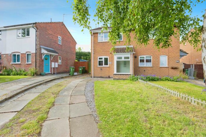 2 Bedroom House To Rent In Gilmorton Avenue, Leicester, LE2