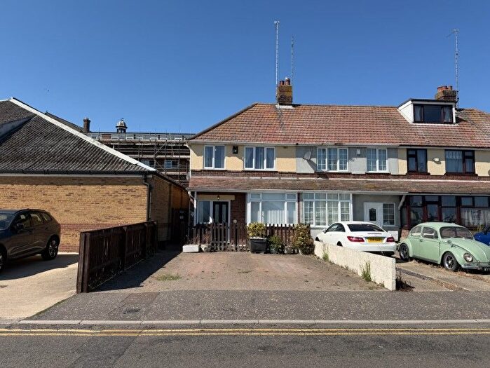 3 Bedroom End Terrace House For Sale In Riverside Road, Gorleston, Great Yarmouth, Norfolk, NR31