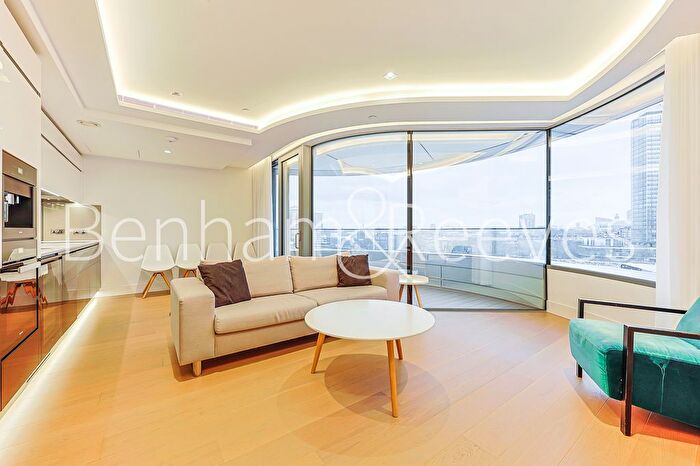 2 Bedroom Flat To Rent In Albert Embankment, Alvauxhall, SE1