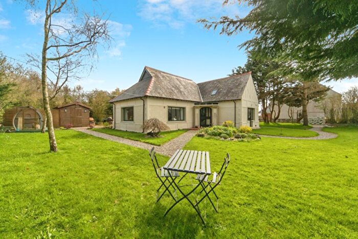 3 Bedroom Detached House For Sale In Llangadwaladr, Bodorgan, Isle Of Anglesey, LL62