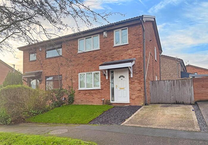 3 Bedroom Town House For Sale In Shelley Road, CH1