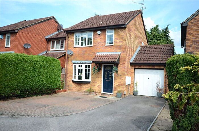 3 Bedroom Detached House To Rent In Laburnum Road, Winnersh, RG41