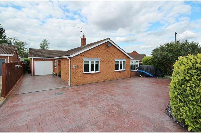 3 Bedroom Bungalow For Sale In Seas End Road, Surfleet, Spalding, PE11