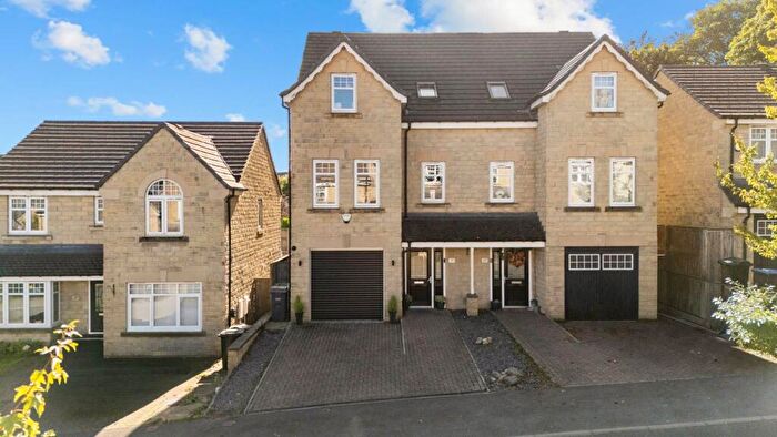 4 Bedroom Semi-Detached House For Sale In Old Mill Dam Lane, Queensbury, BD13