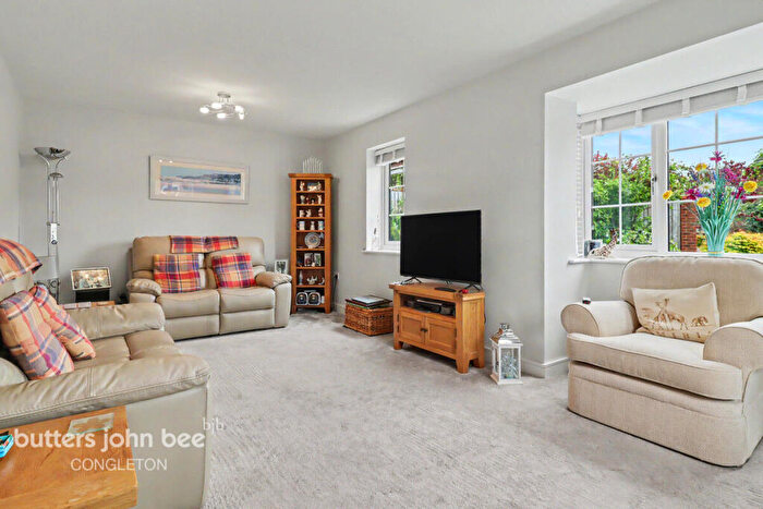 4 Bedroom Detached House For Sale In Honeysuckle Close, Congleton, CW12