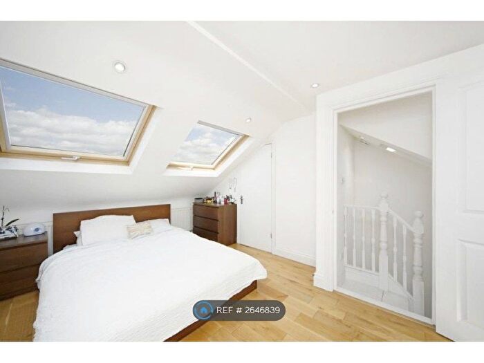 3 Bedroom Maisonette To Rent In Pember Road, London, NW10