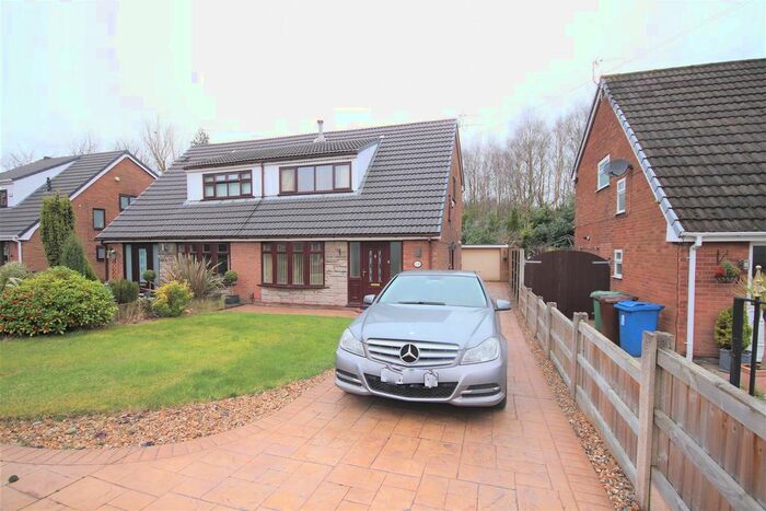 3 Bedroom Semi-Detached House To Rent In Minehead Avenue, Leigh, WN7