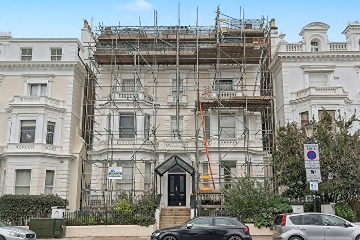 Studio For Sale In Pembridge Square, London, W2