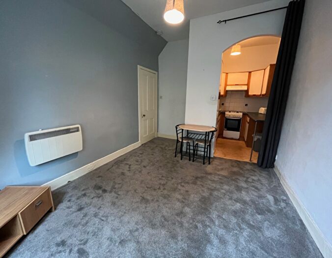 1 Bedroom Flat To Rent In Milton Street, Edinburgh, EH8