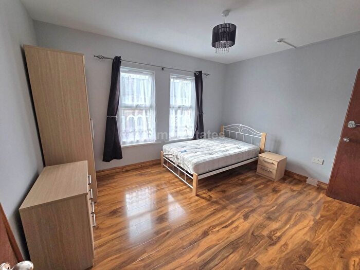 1 Bedroom Studio To Rent In Cholmeley Road, Reading, RG1