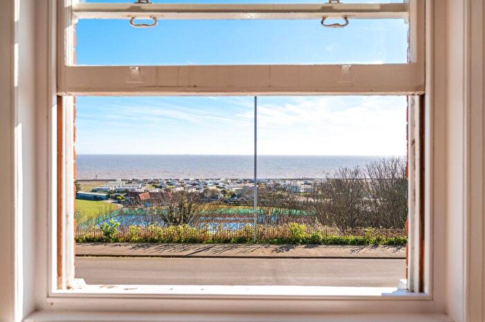 1 Bedroom Flat For Sale In North Parade, Gunton, NR32