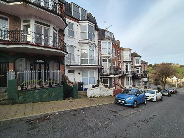 1 Bedroom Flat For Sale In Avenue Road, Ilfracombe, EX34