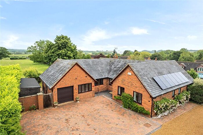 4 Bedroom Bungalow For Sale In Wadd Close Lane, Whilton, Daventry, Northamptonshire, NN11