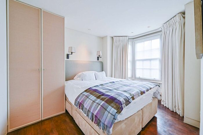 1 Bedroom Flat To Rent In Blandford Street, Marylebone, London, W1U