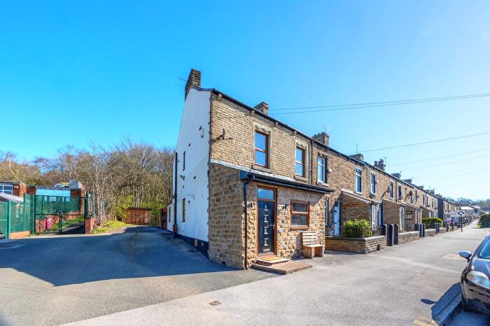 3 Bedroom Terraced House To Rent In Burton Road, Barnsley, S71