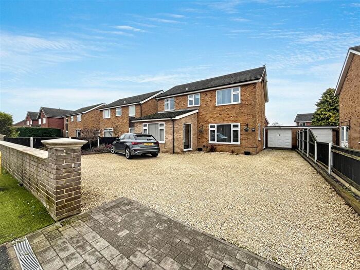 4 Bedroom Detached House For Sale In Holt Road, Horsford, NR10