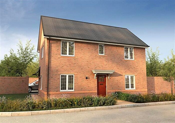 1 Bedroom Maisonette For Sale In Farley Grove, Exeter, Devon, EX1