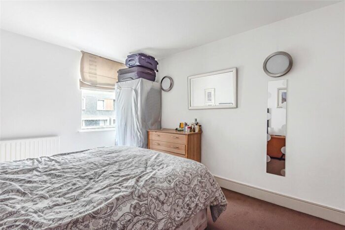 1 Bedroom Flat For Sale In Cassilis Road, London, E14