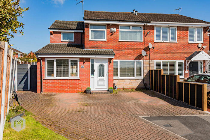 4 Bedroom Semi Detached House For Sale In Meadowfield Drive, Boothstown, Worsley, Manchester, M28