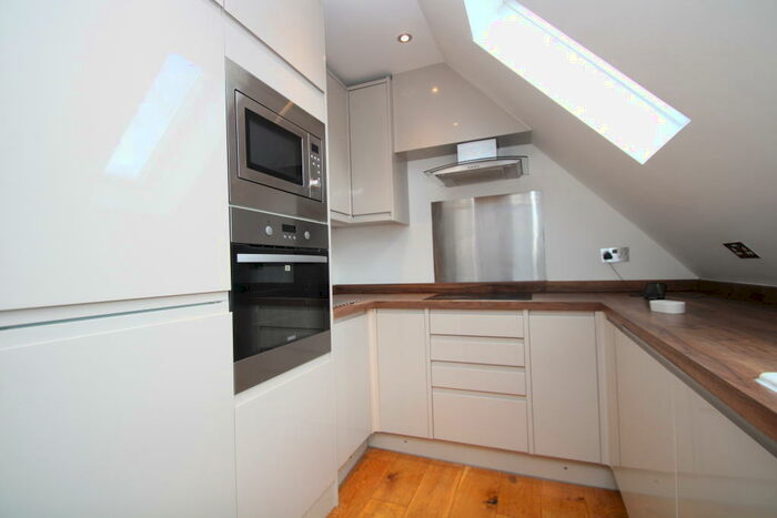 1 Bedroom Flat To Rent In Chatsworth Road, Croydon, CR0