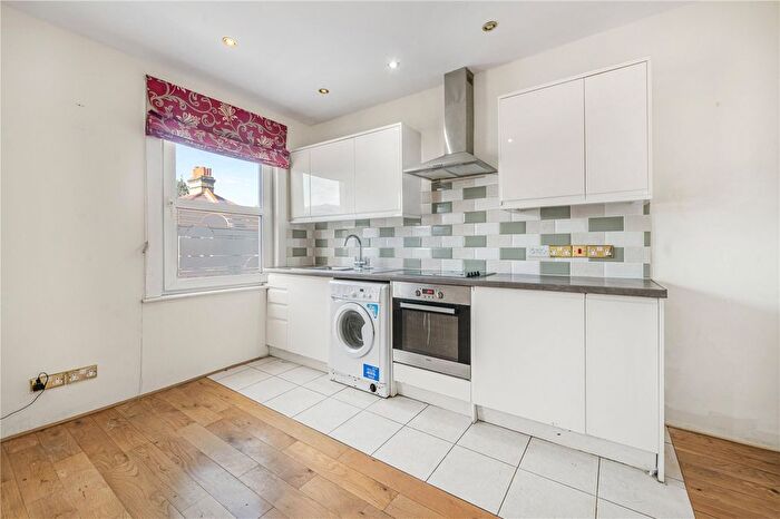 2 Bedroom Flat To Rent In Northcote Road, Croydon, CR0