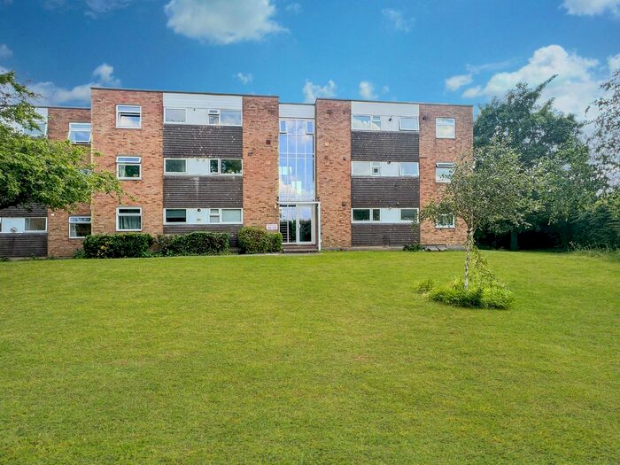 2 Bedroom Flat To Rent In Bishops Court, Trumpington, Cambridge, CB2