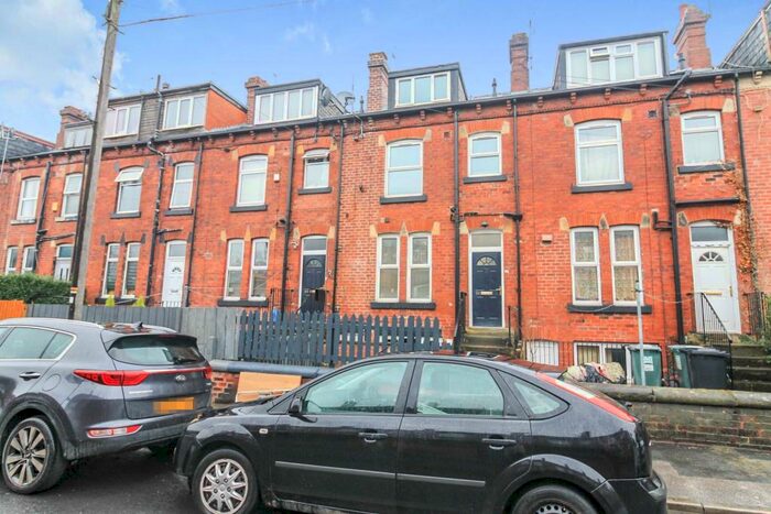 3 Bedroom Terraced House To Rent In Arthington Grove, Hunslet, Leeds, LS10