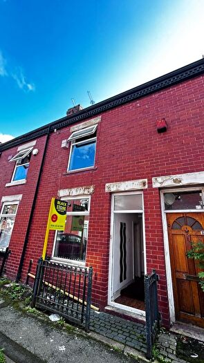 3 Bedroom Terraced House To Rent In Parkin Street, Manchester, M12