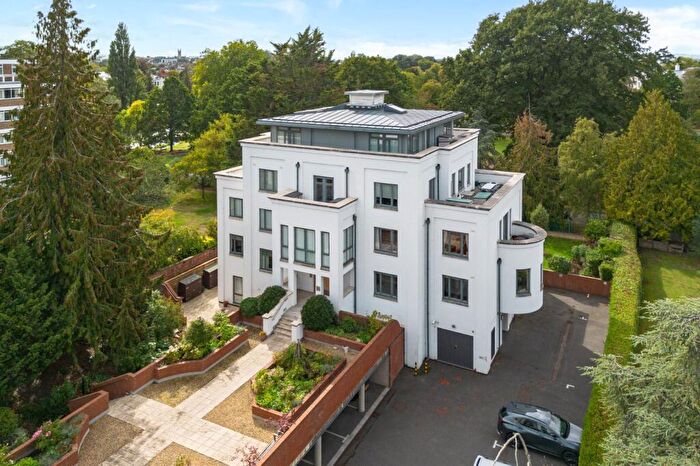 3 Bedroom Apartment For Sale In Pittville Place, Cheltenham, Gloucestershire, GL52