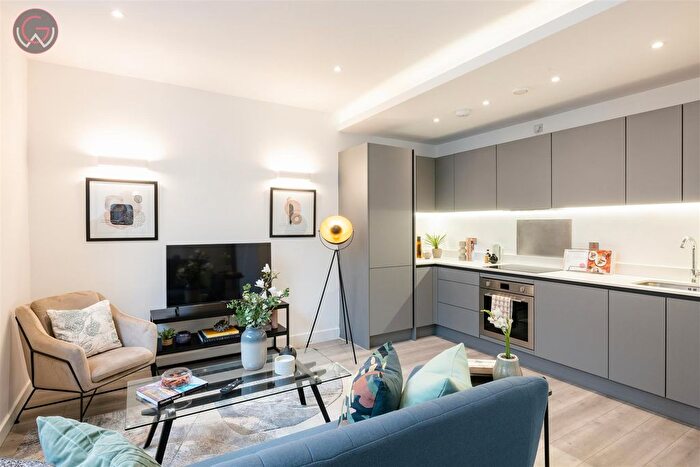 1 Bedroom Flat To Rent In Capital Drive, Linford Wood, MK14