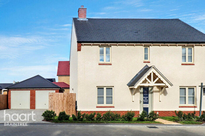 4 Bedroom Detached House For Sale In Rayne Road, Braintree, CM7