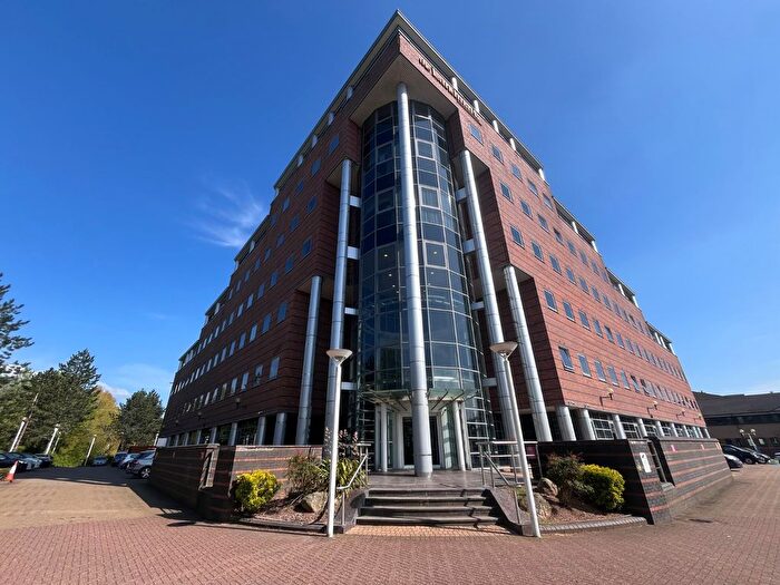 1 Bedroom Flat To Rent In Waterfront West, Brierley Hill, West Midlands, DY5