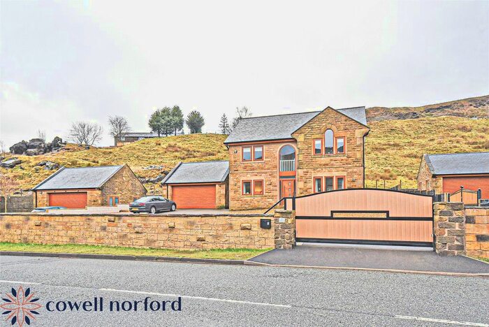 6 Bedroom Detached House For Sale In Todmorden Road, Littleborough, Greater Manchester, OL15