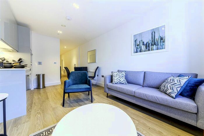 Studio To Rent In Home Park Mill Link, Kings Langley, Hertfordshire, WD4