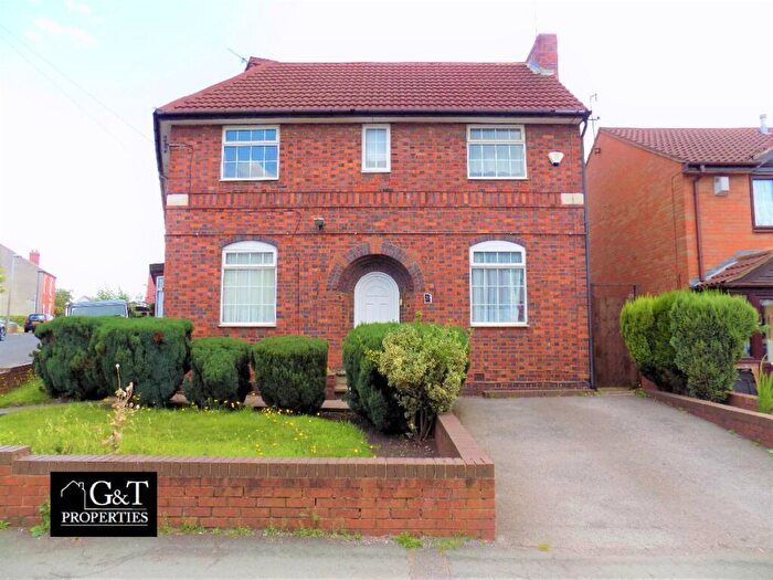 3 Bedroom Semi Detached House To Rent In Commonside, Brierley Hill, DY5