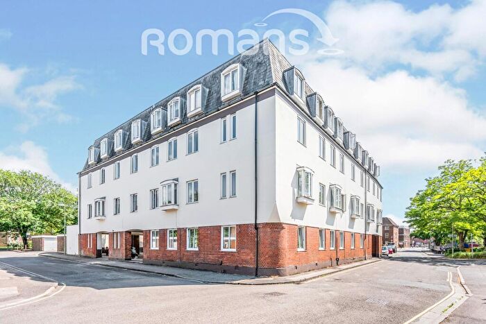 2 Bedroom Apartment To Rent In Lower Brook Street, Winchester, SO23