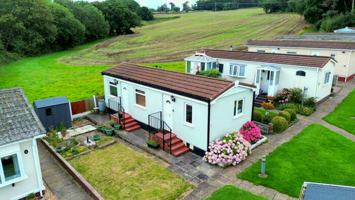 1 Bedroom Mobile Home For Sale In The Old Vicarage Residential Mobile Home Park, Fynnongryow, Flintshire, CH8