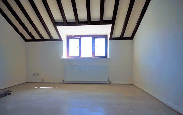 1 Bedroom Terraced House To Rent In Harrow, HA2