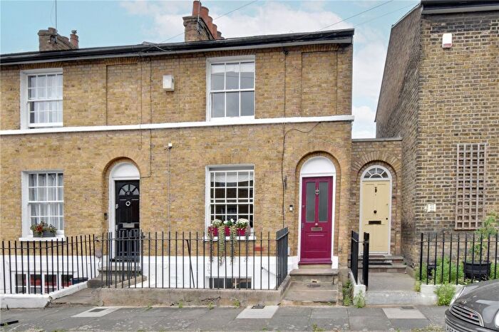 2 Bedroom Terraced House For Sale In Brand Street, Greenwich, London, SE10