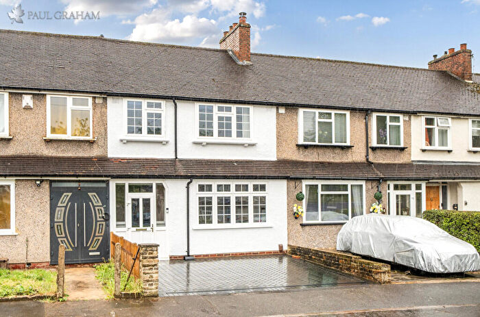3 Bedroom Terraced House For Sale In Stanley Square, Carshalton, SM5