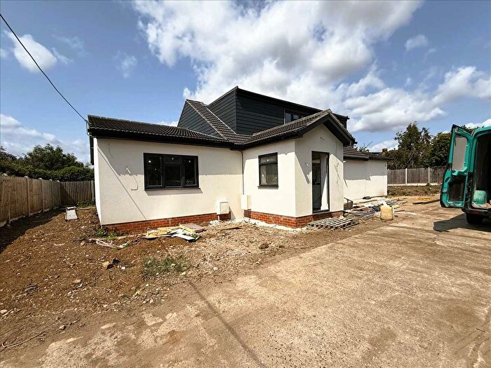 5 Bedroom Detached House For Sale In Bells Lane, Hoo, ME3