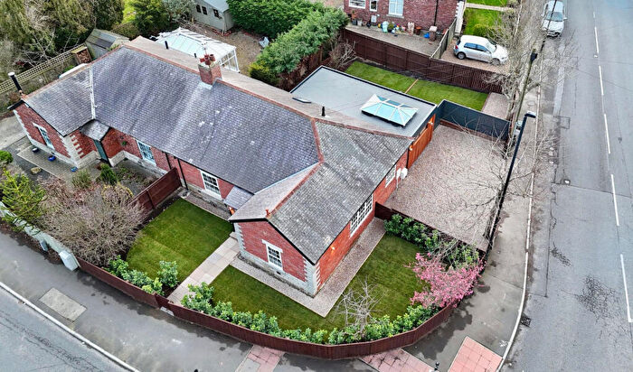 4 Bedroom Bungalow For Sale In Gosforth Park Villas, North Gosforth, Newcastle Upon Tyne, Tyne And Wear, NE13