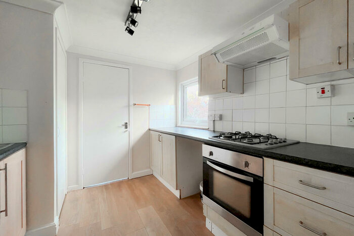 1 Bedroom Flat To Rent In D Southtown Road, NR31