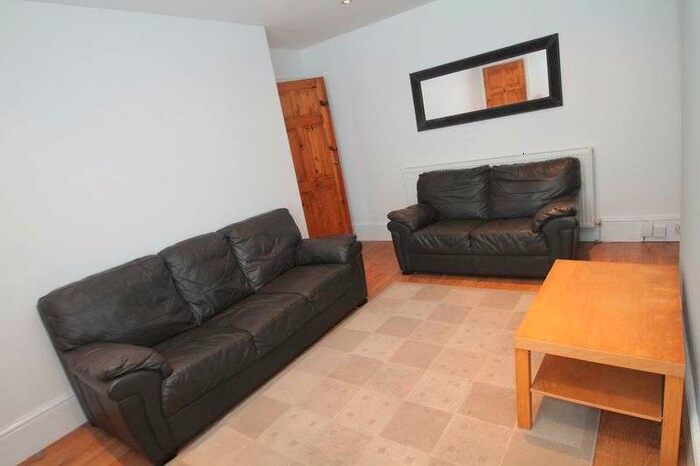 2 Bedroom Property To Rent In Marleen Avenue, Newcastle Upon Tyne, NE6