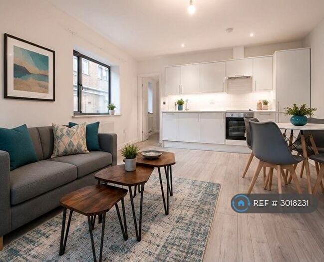 1 Bedroom Flat To Rent In Stamford Hill, London, N16