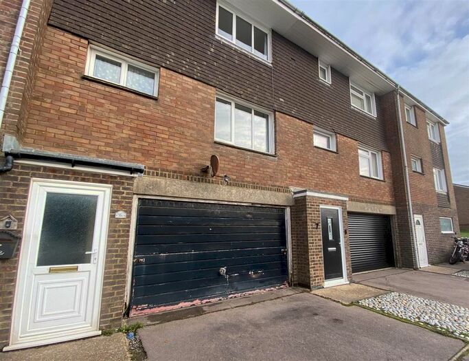 2 Bedroom Terraced House To Rent In Ditchling Drive, Hastings, TN35