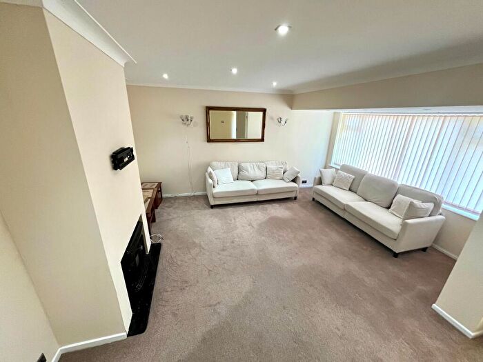 3 Bedroom House To Rent In Broad Oak Lane, Didsbury, M20