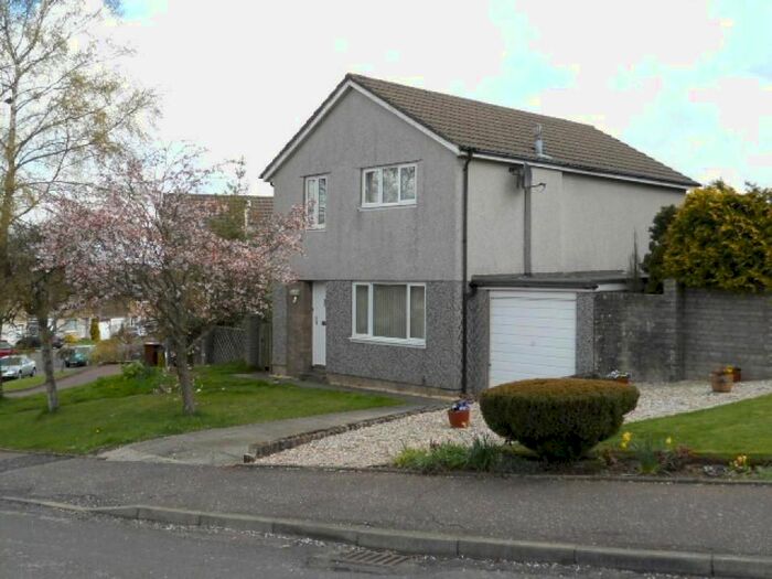 3 Bedroom Detached House To Rent In Eskhill, Penicuik, Midlothian, EH26