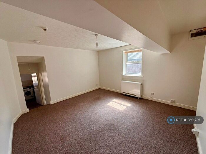 1 Bedroom Flat To Rent In Cannon St, Chorley, PR7