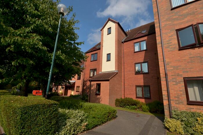 2 Bedroom Flat To Rent In Heron Wharf, Nottingham, NG7